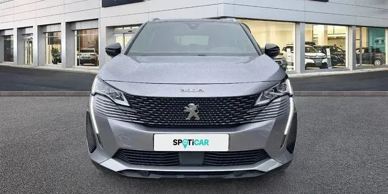 Usado Peugeot 3008 GT 131 CV (96 kW) 2024 Gris SUV