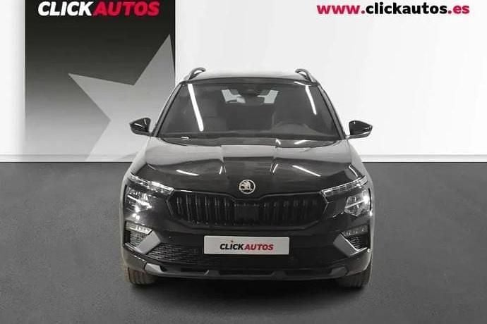 Usado Skoda Kamiq Sport 150 CV (110 kW) 2025 Plata SUV