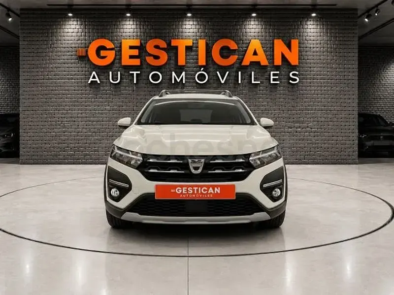 Usado Dacia Sandero Comfort 91 CV (66 kW) 2023 Blanco Utilitario