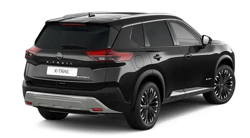 Nuevo Nissan X-Trail Tekna 203 CV (149 kW) 2026 Negro SUV