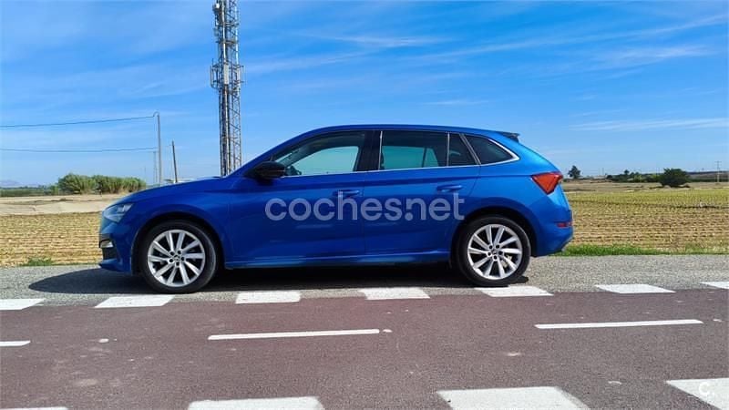 Usado Skoda Scala Style 150 CV (110 kW) 2019 Azul Utilitario