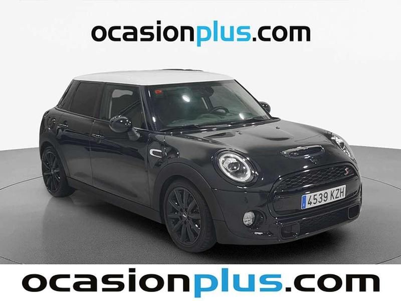 Usado Mini Cooper S 192 CV (141 kW) 2019 Negro Utilitario