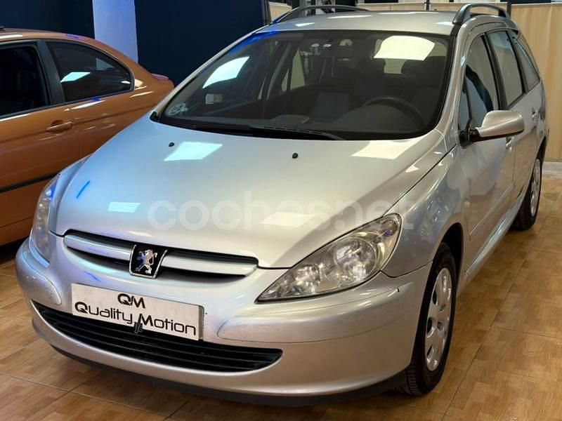 Gris / plata Usado 2005 Peugeot 307 Familiar | 2800 € (Precio justo) - Imagen 1/4