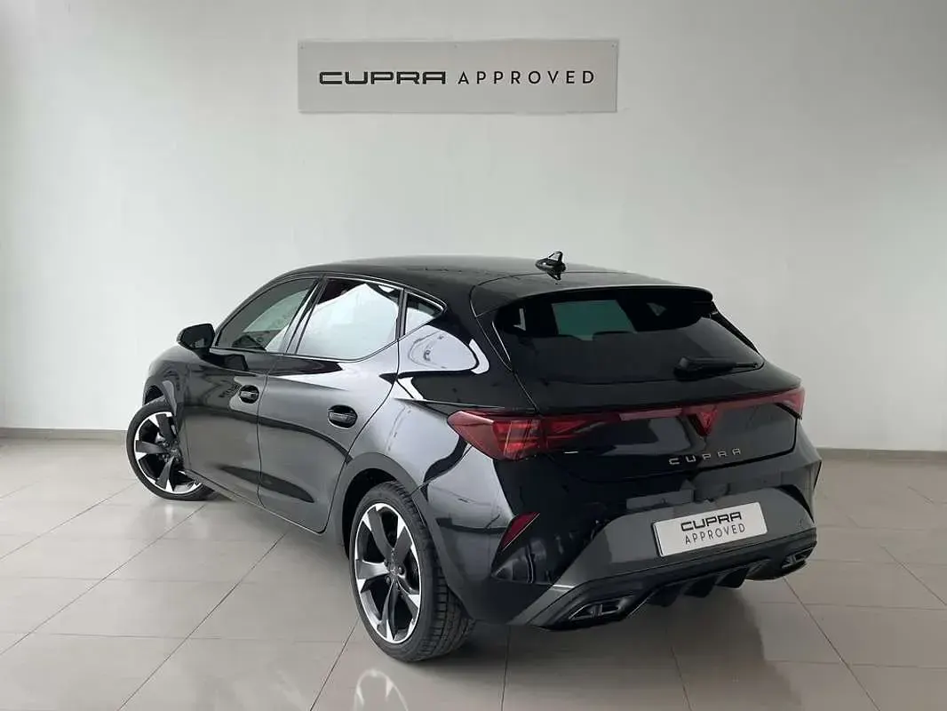 Nuevo Cupra Leon 204 CV (150 kW) 2026 Negro Utilitario