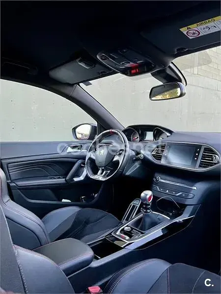 Usado Peugeot 308 GTi by Peugeot Sport 263 CV (193 kW) 2019 Rojo Berlina