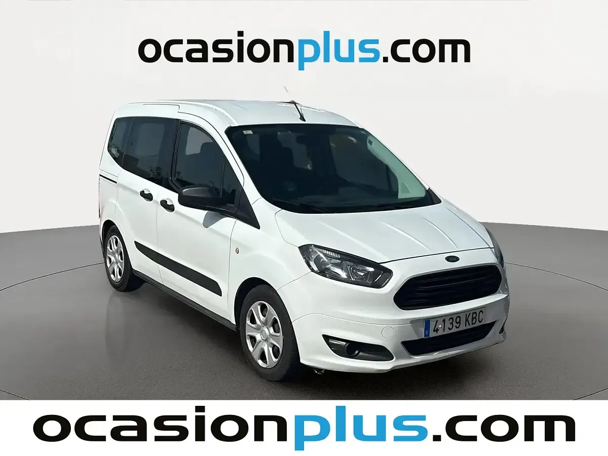 Usado Ford Tourneo Courier Ambiente 100 CV (73 kW) 2017 Blanco Monovolumen