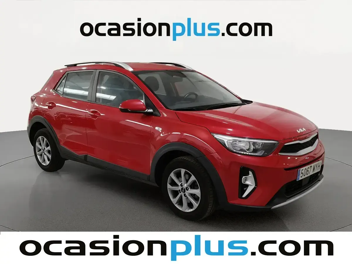 Usado Kia Stonic 79 CV (58 kW) 2025 Rojo SUV