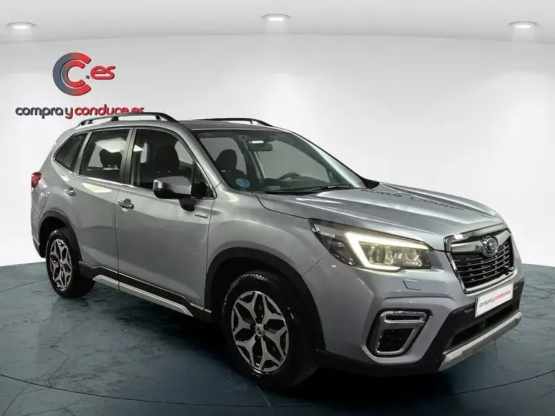 Usado Subaru Forester Sport 150 CV (110 kW) 2021 Gris / plata SUV