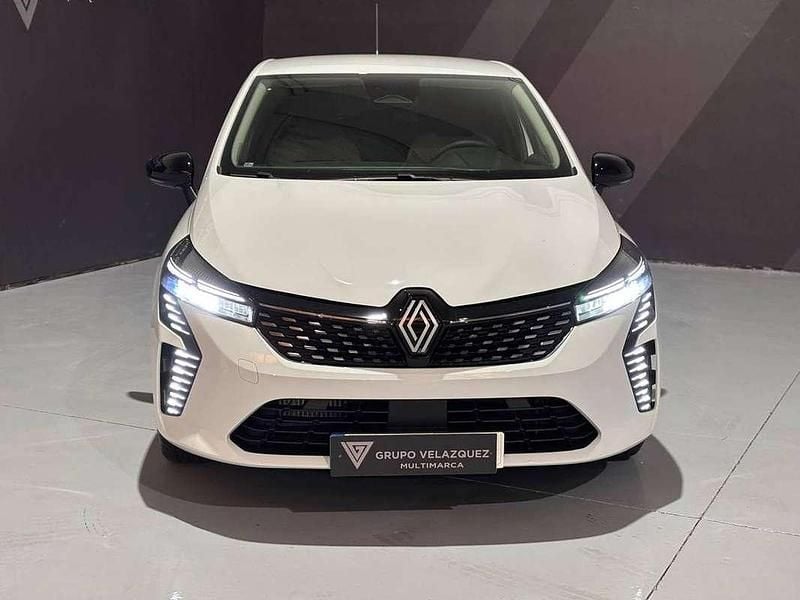 Uusi Renault Clio V Evolution 101 HP (74 kW) 2025 Valkoinen Viistoperä