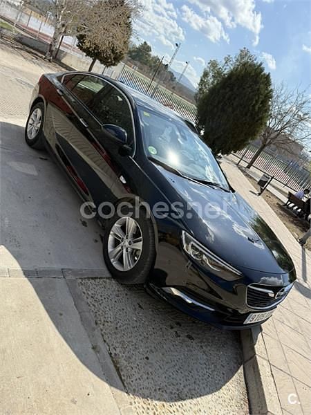 Usado Opel Insignia Excellence 170 CV (125 kW) 2018 Negro Berlina