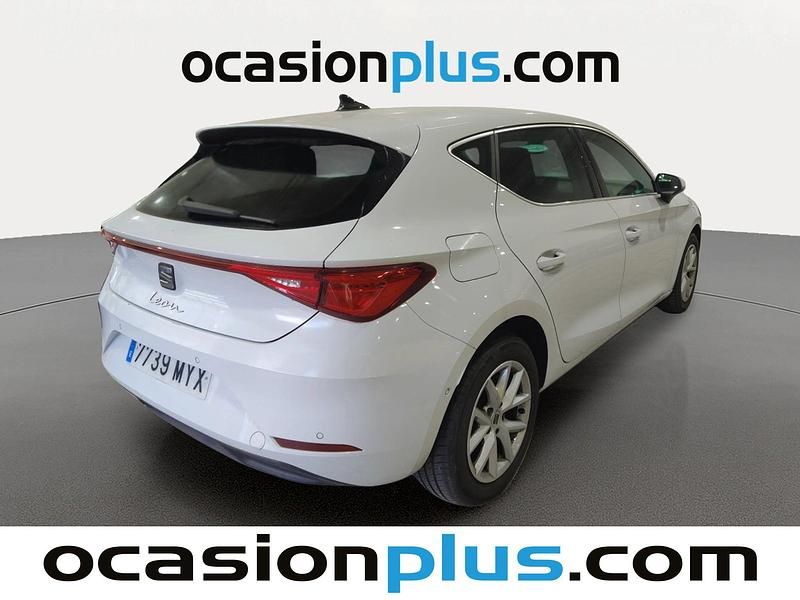 Usado Seat Leon Style 116 CV (85 kW) 2025 Blanco Utilitario