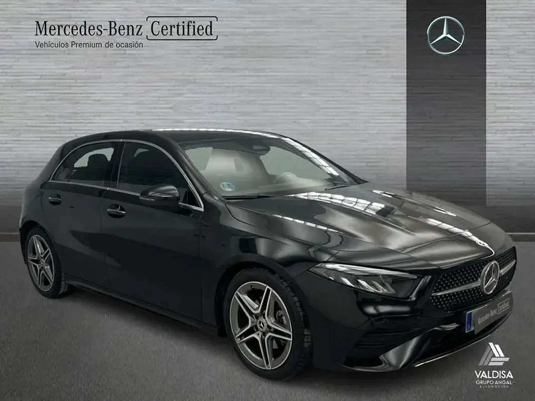 Usado Mercedes A180 136 CV (100 kW) 2025 Berlina