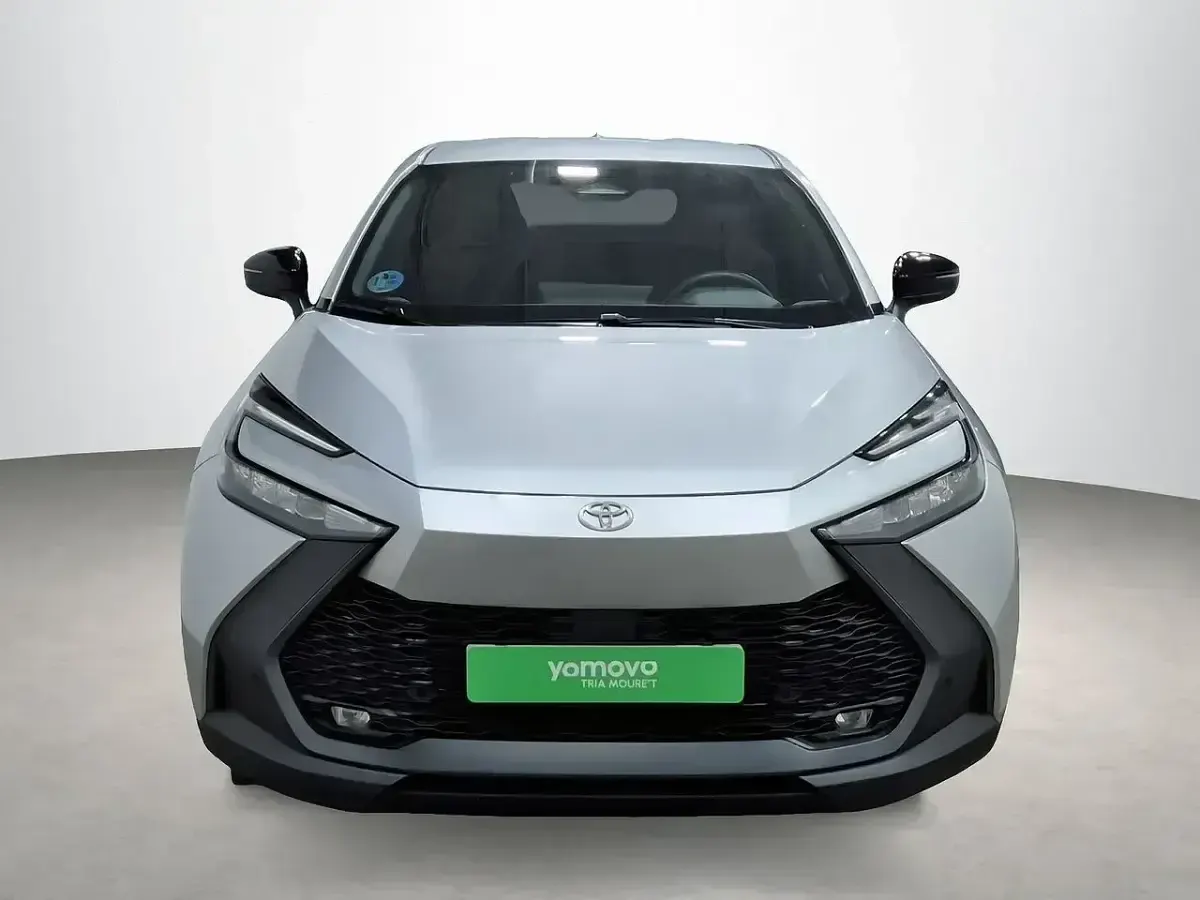 Usado Toyota C-HR Advance 140 CV (102 kW) 2024 Gris SUV