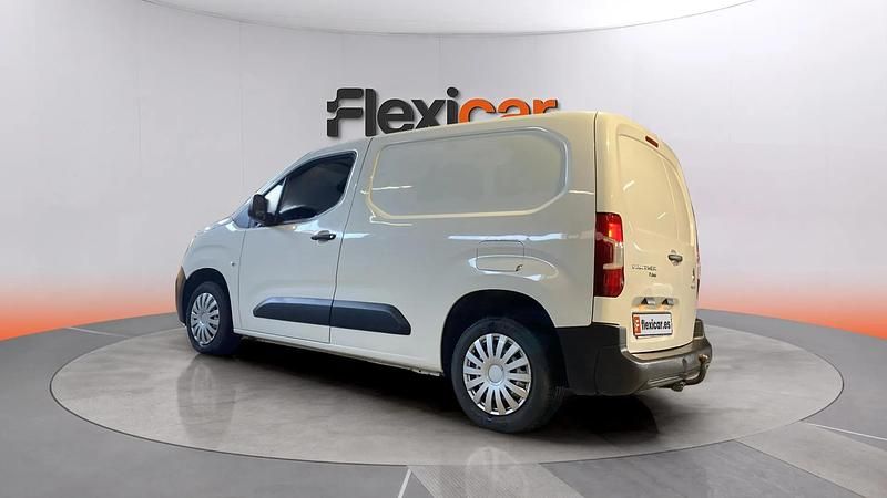 Usado Peugeot Partner 100 CV (73 kW) 2020 Blanco Monovolumen