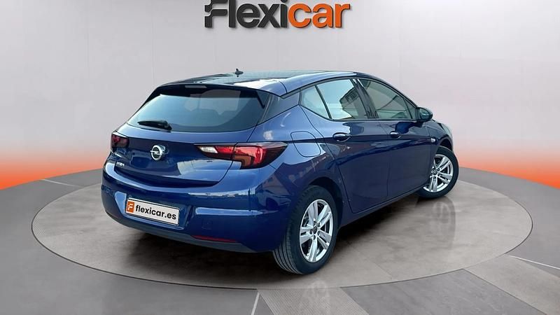 Usado Opel Astra Business Elegance 131 CV (96 kW) 2020 Azul Berlina