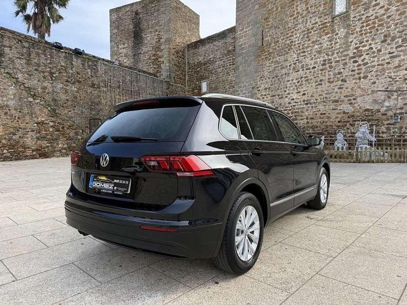 Usado VW Tiguan Advance 150 CV (110 kW) 2021 Negro SUV