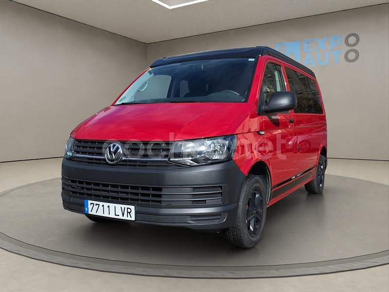 Usado VW Caravelle Trendline 102 CV (75 kW) 2017 Rojo Monovolumen