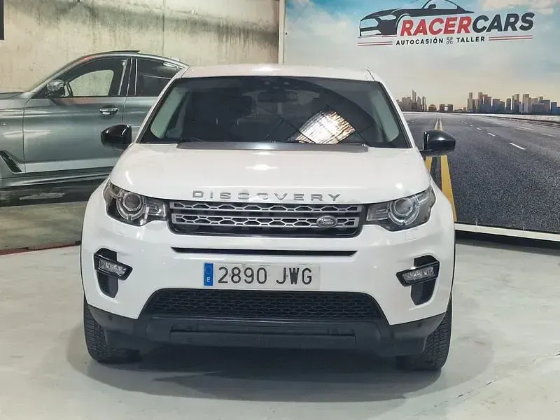 Usado Land Rover Discovery Sport HSE Luxury 150 CV (110 kW) 2017 Blanco SUV