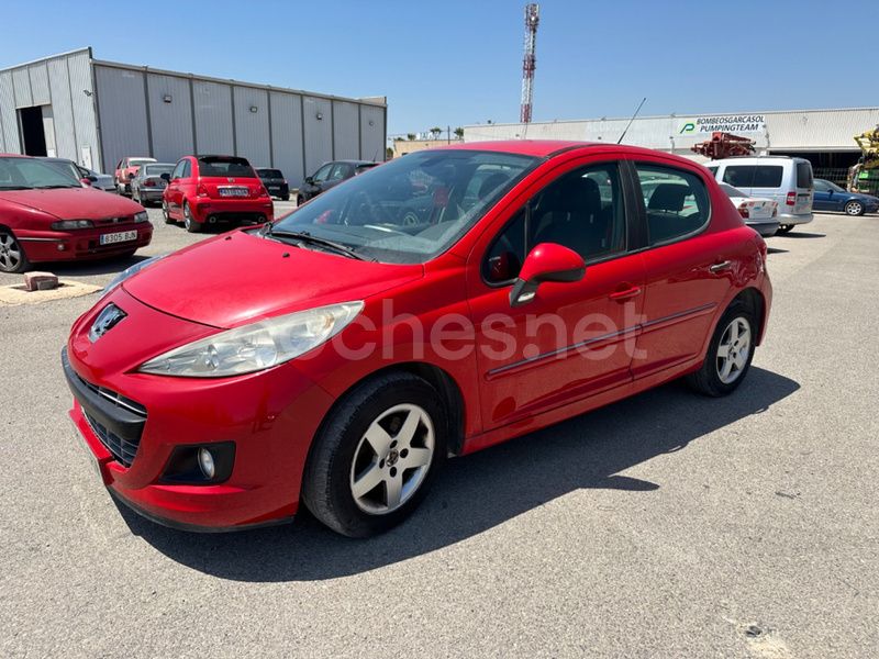 Rojo Usado 2010 Peugeot 207 Sport Berlina | 5900 € (Precio justo) - Imagen 1/4