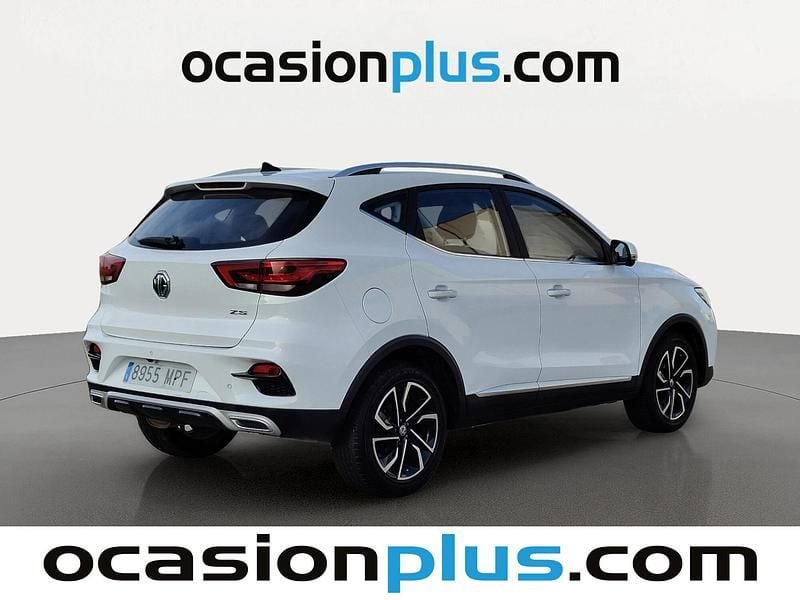 Usado MG ZS Luxury 106 CV (77 kW) 2024 Blanco Recogida