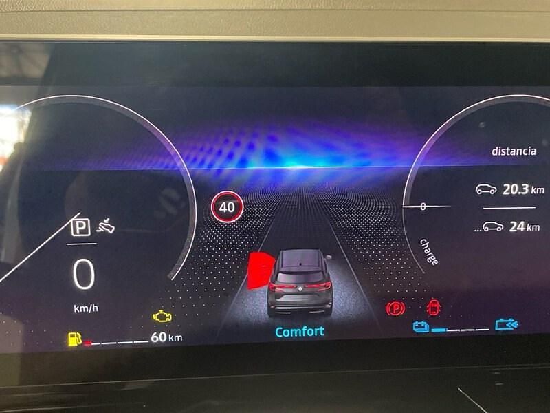 Usado Renault Espace Techno 200 CV (147 kW) 2024 Blanco Monovolumen