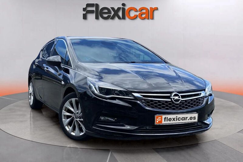 Negro Usado 2017 Opel Astra Excellence Berlina | 10.790 € (Precio justo) - Imagen 1/4