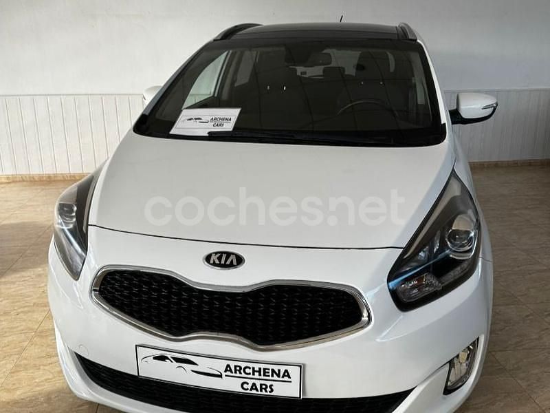 Usado Kia Carens 115 CV (84 kW) 2014 Blanco Monovolumen