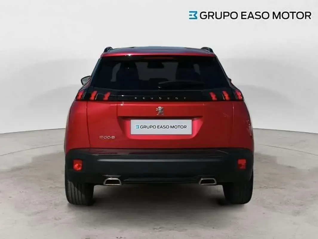 Usado Peugeot 2008 Allure 131 CV (96 kW) 2021 Rojo SUV