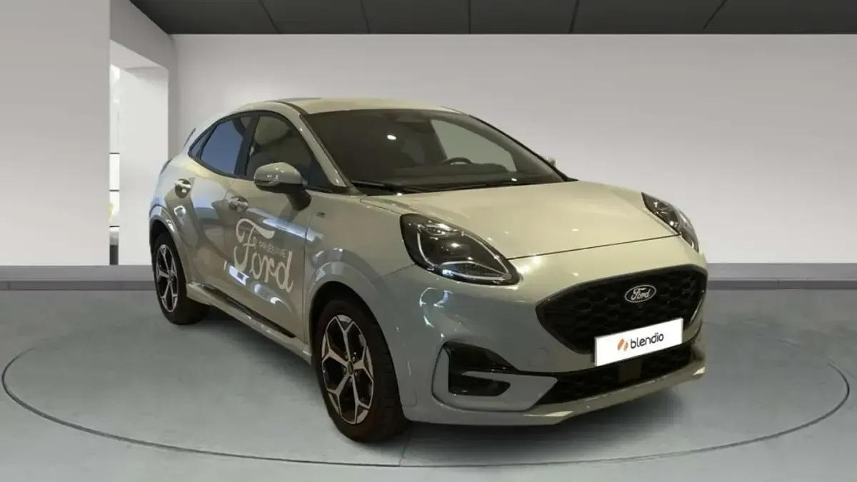Usado Ford Puma ST-Line 125 CV (91 kW) 2024 Gris SUV