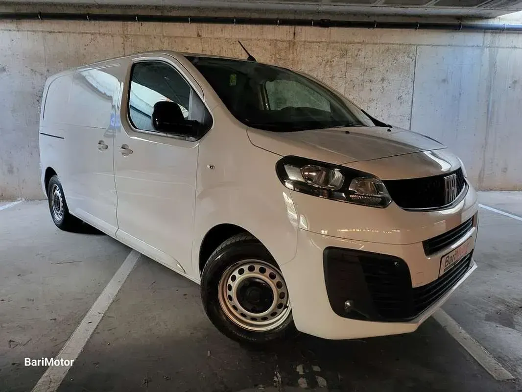 Usado Fiat Scudo 120 CV (88 kW) 2022 Blanco Van