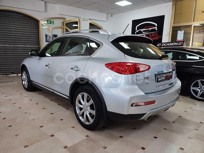 Usado Infiniti QX50 Premium 320 CV (235 kW) 2017 Gris / plata SUV