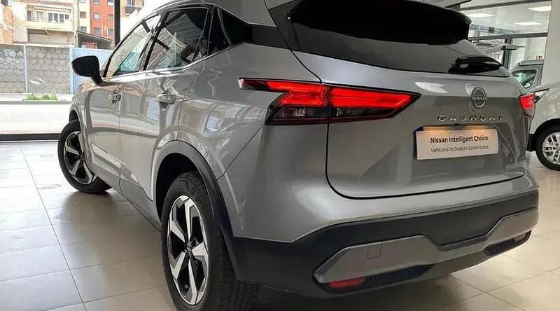 Usado Nissan Qashqai N-Connecta 160 CV (117 kW) 2024 Plata diamante SUV