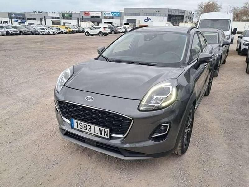 Usado Ford Puma Titanium 125 CV (91 kW) 2022 Gris SUV