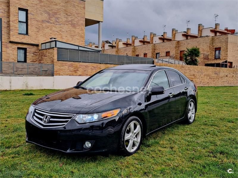 Etiqueta b (amarilla) Usado 2009 Honda Accord Executive Berlina | 6500 € (Un poco caro) - Imagen 1/4