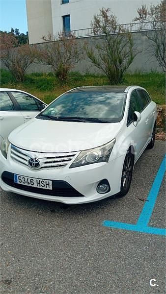 Occasion Toyota Avensis Advance 124 PK (91 kW) 2013 Wit Stationwagen