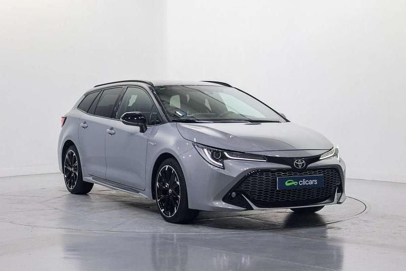 Usado Toyota Corolla Sport 152 CV (111 kW) 2021 Gris Familiar