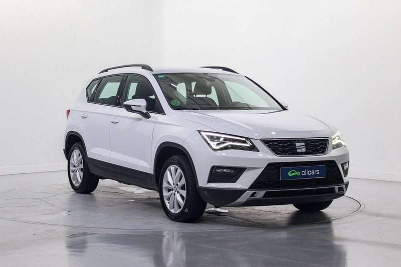 Usado Seat Ateca Style 150 CV (110 kW) 2019 Blanco SUV