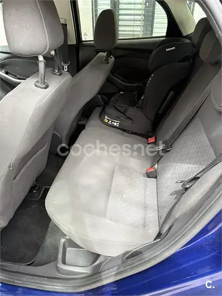 Usado Ford Focus Titanium 125 CV (91 kW) 2014 Azul Berlina