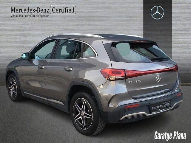 Käytetty Mercedes EQA250 139 kW (190 HP) 2021 Harmaa Katumaasturi