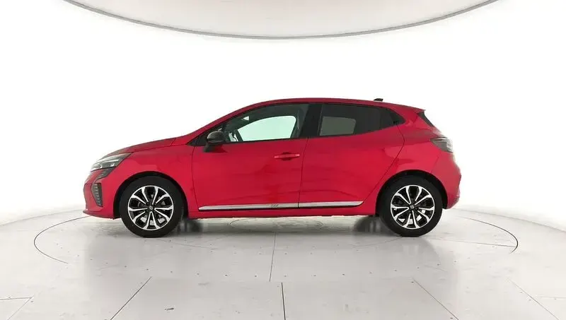 Usado Renault Clio V Techno 101 CV (74 kW) 2025 Rojo Berlina