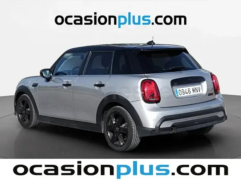 Usado Mini Cooper 136 CV (100 kW) 2024 Gris / plata Utilitario