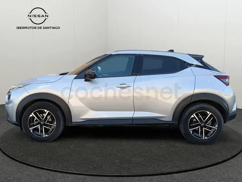 Usado Nissan Juke N-Connecta 114 CV (83 kW) 2025 Gris / plata SUV