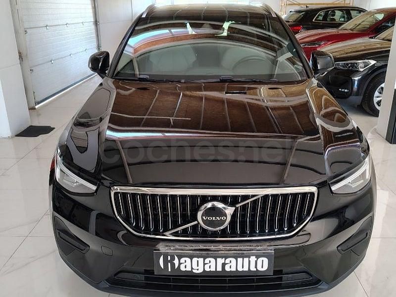 Usado Volvo XC40 Core 211 CV (155 kW) 2022 Negro SUV
