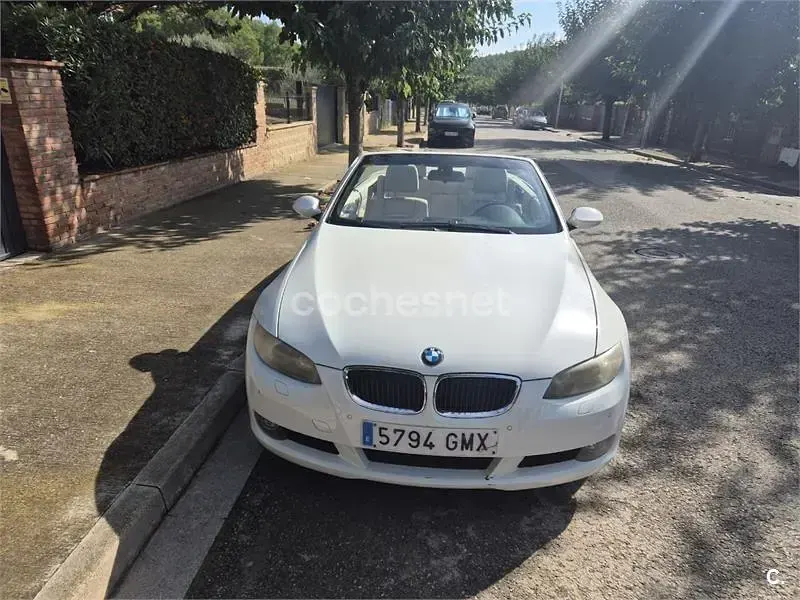 Usado BMW 320 Cabriolet 170 CV (125 kW) 2009 Blanco Descapotable