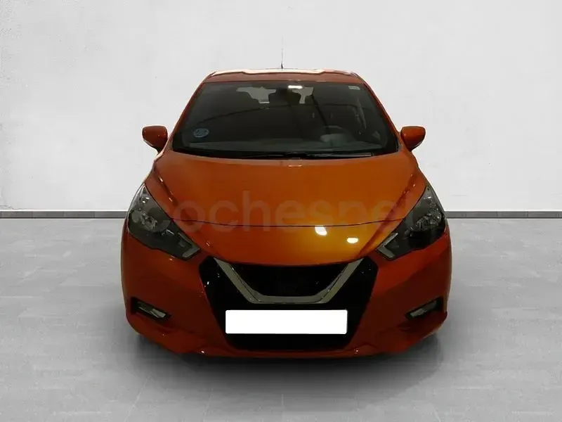 Usado Nissan Micra Acenta 92 CV (67 kW) 2022 Naranja Utilitario