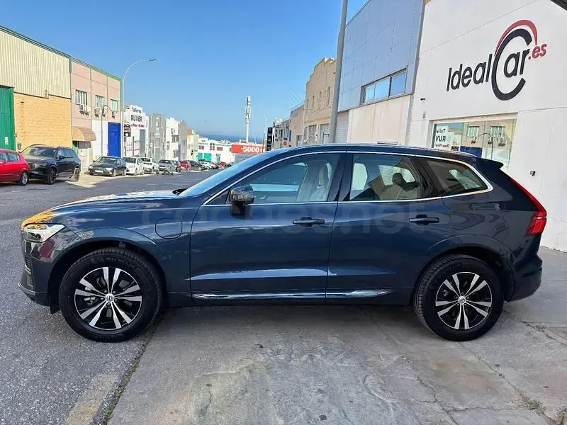 Usado Volvo XC60 Core 351 CV (258 kW) 2025 Azul SUV