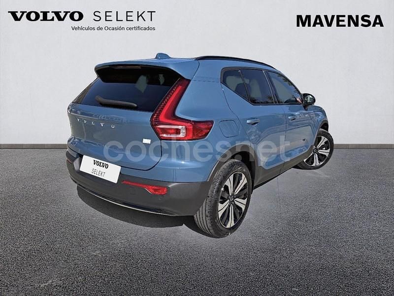 Usado Volvo XC40 Plus 211 CV (155 kW) 2022 Azul SUV