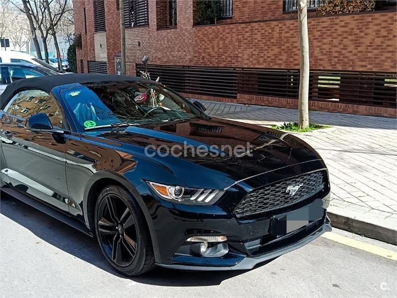 Usado Ford Mustang Convertible 314 CV (230 kW) 2016 Negro Descapotable