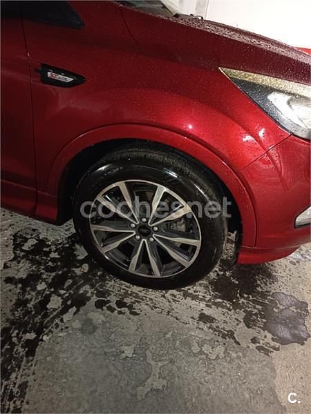 Usado Ford Kuga ST-Line 150 CV (110 kW) 2018 Rojo SUV