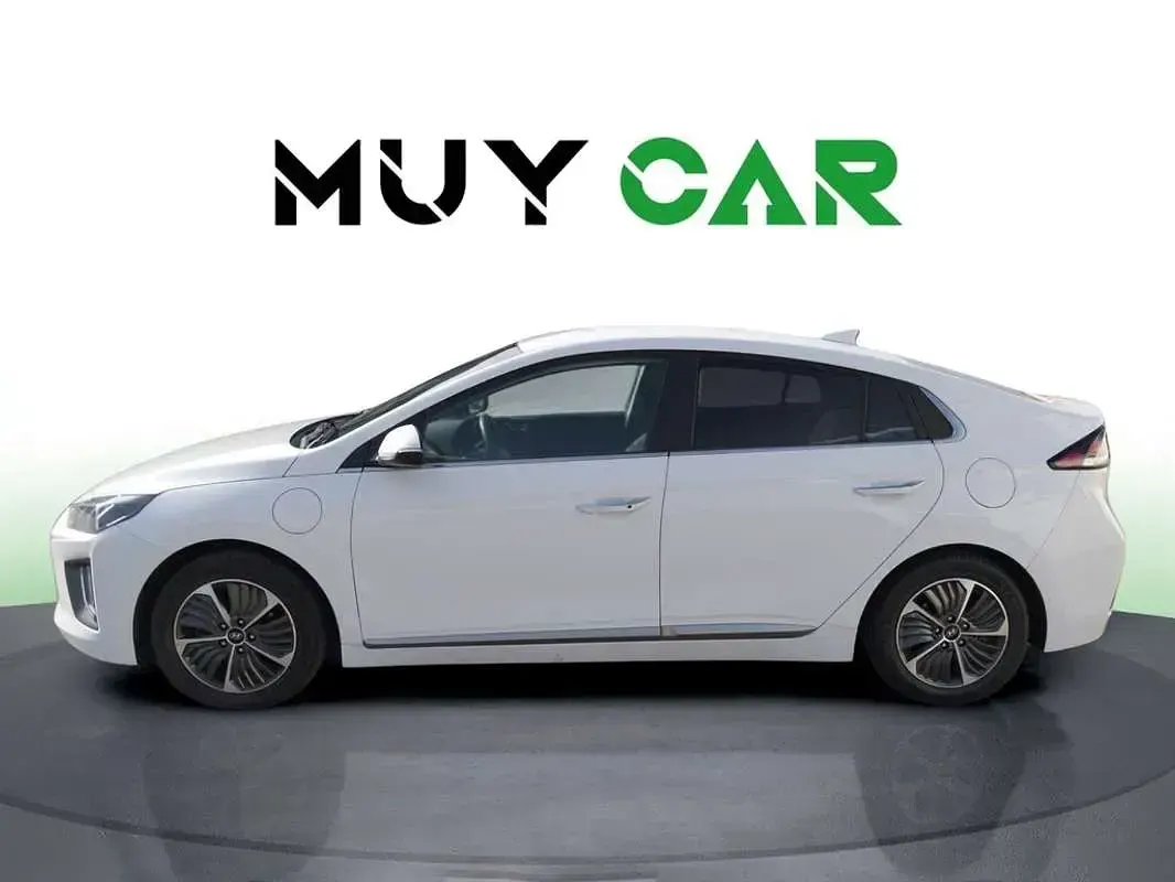 Usado Hyundai Ioniq 141 CV (103 kW) 2022 Blanco Utilitario